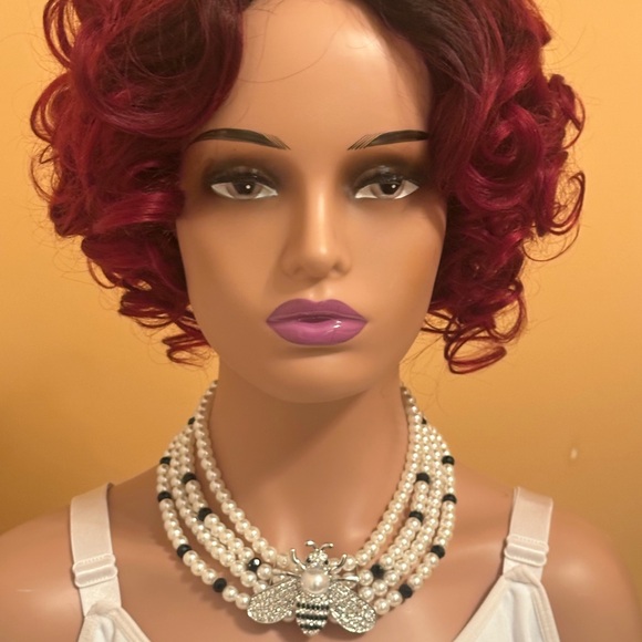 Jewelry - Pearl Statement Necklace